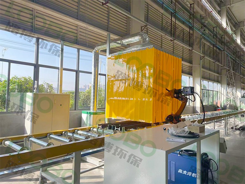 焊接機(jī)器人除塵設(shè)備:打造綠色智能焊接車(chē)間的關(guān)鍵解決方案 (3).jpg